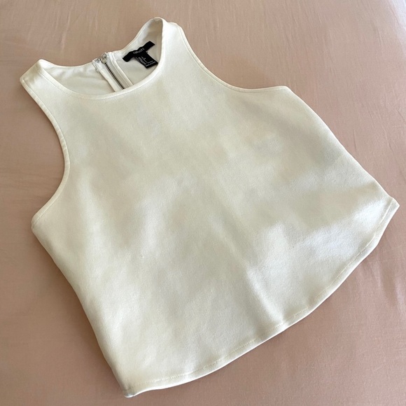Forever 21 cutout top - Picture 2 of 7